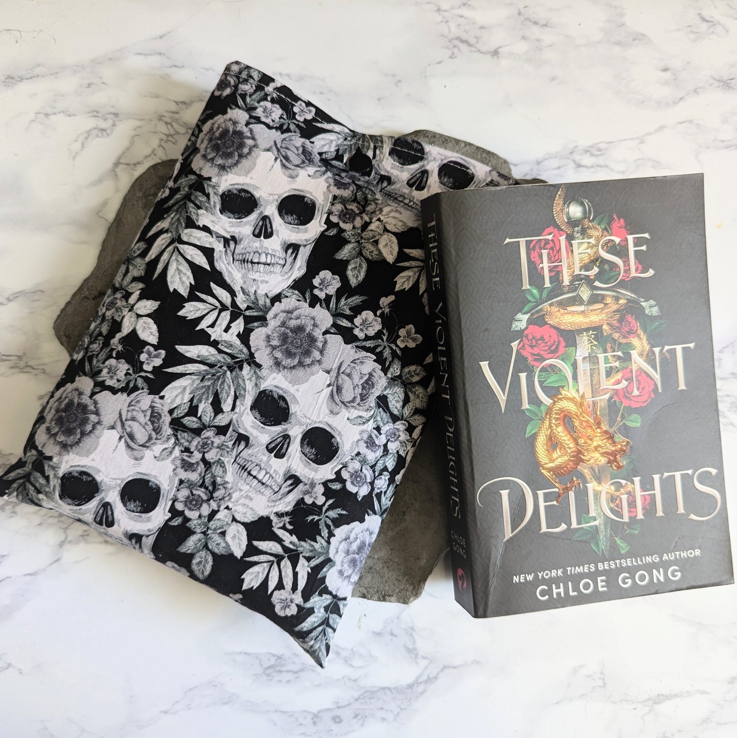 Skull book sleeve